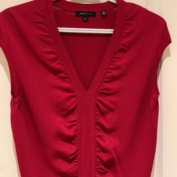 BCBG maxazria sweater type tank - Picture 3 of 6